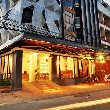 Forty Winks Phuket Hotel Patong Dış mekan fotoğraf