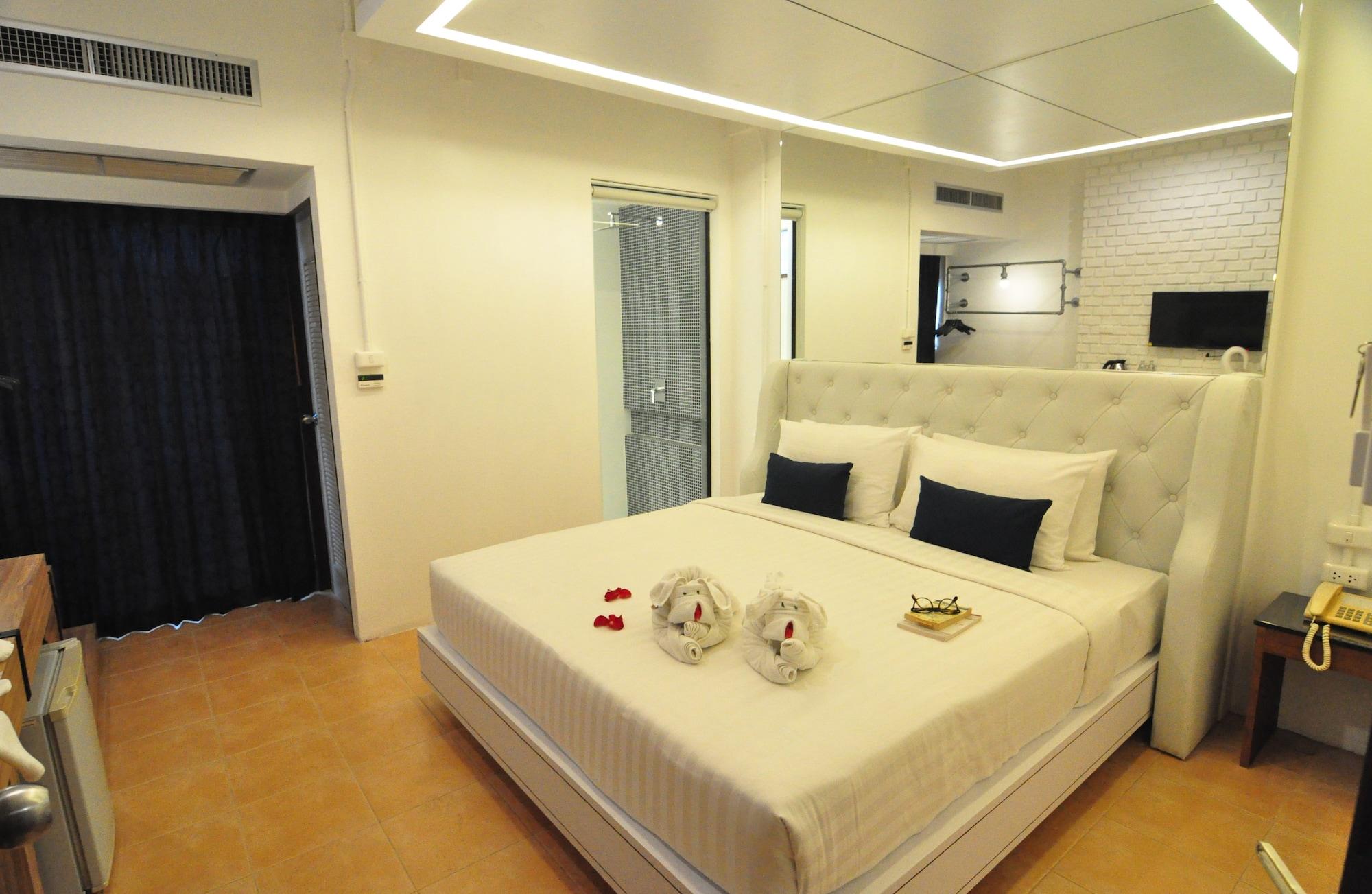Forty Winks Phuket Hotel Patong Dış mekan fotoğraf