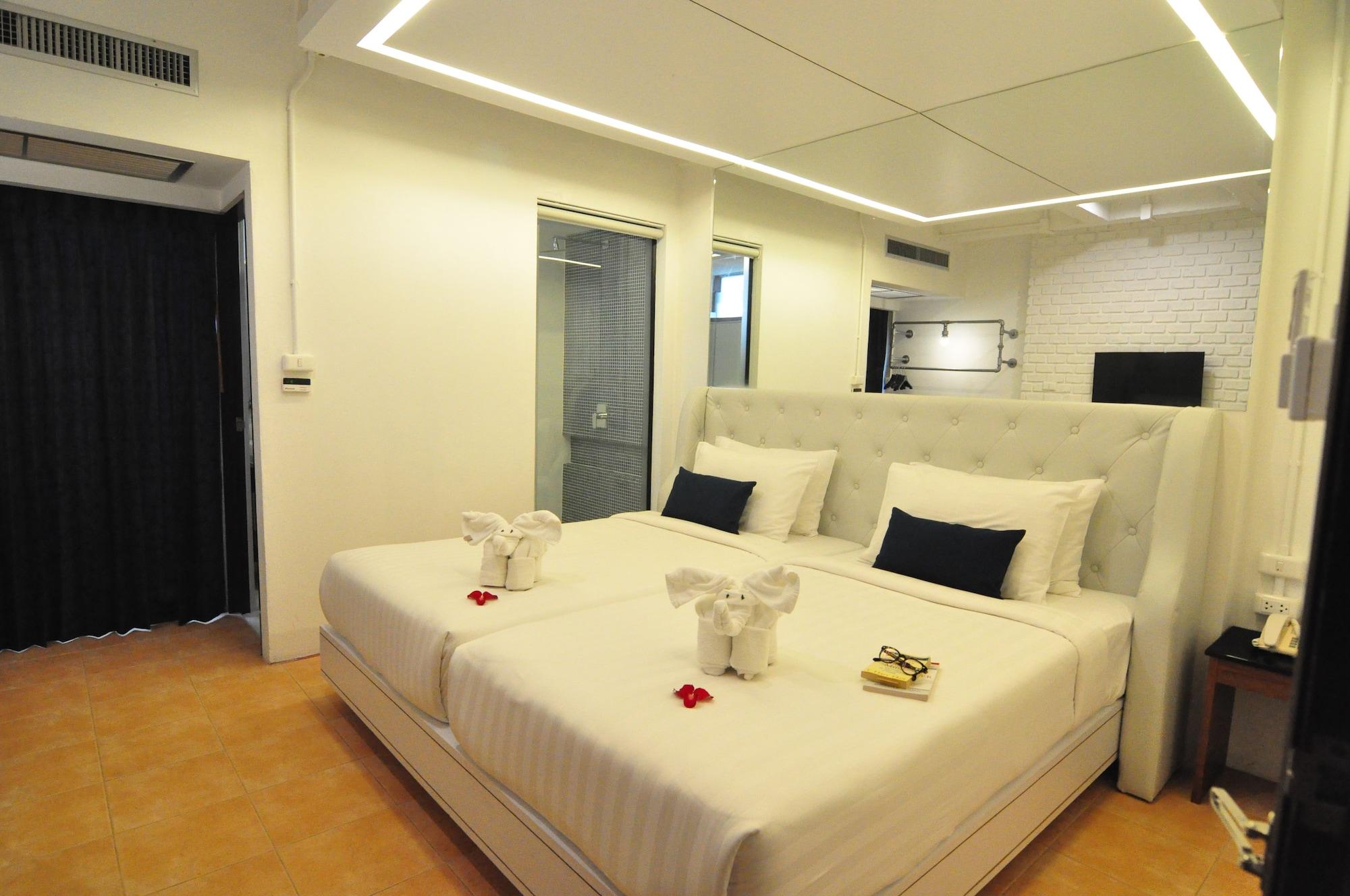 Forty Winks Phuket Hotel Patong Dış mekan fotoğraf