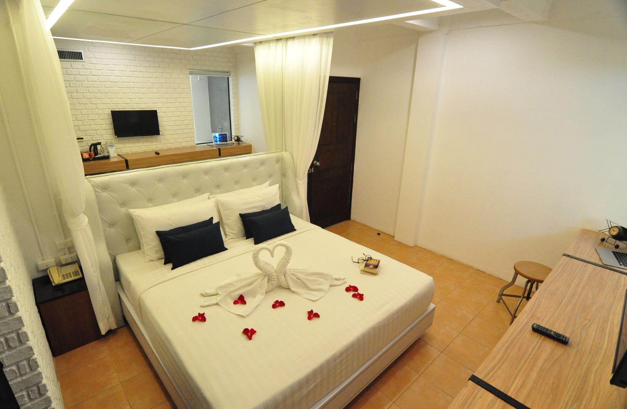 Forty Winks Phuket Hotel Patong Dış mekan fotoğraf
