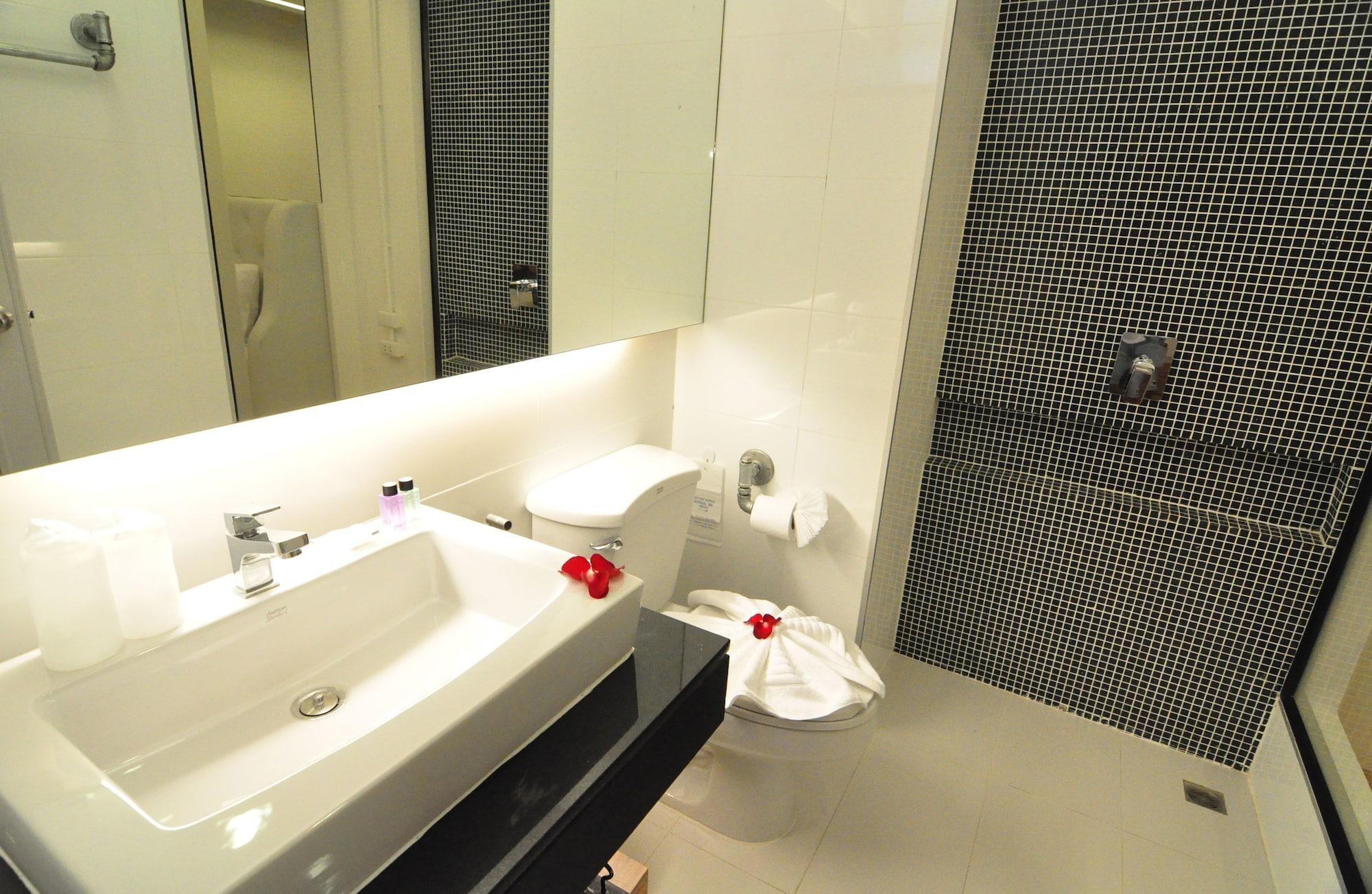 Forty Winks Phuket Hotel Patong Dış mekan fotoğraf